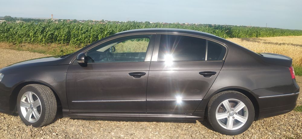 De vanzare passat B6 2011