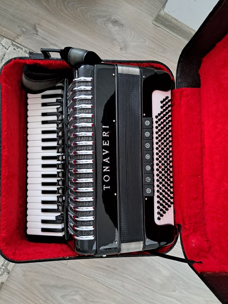 Acordeon morbidoni tonaveri