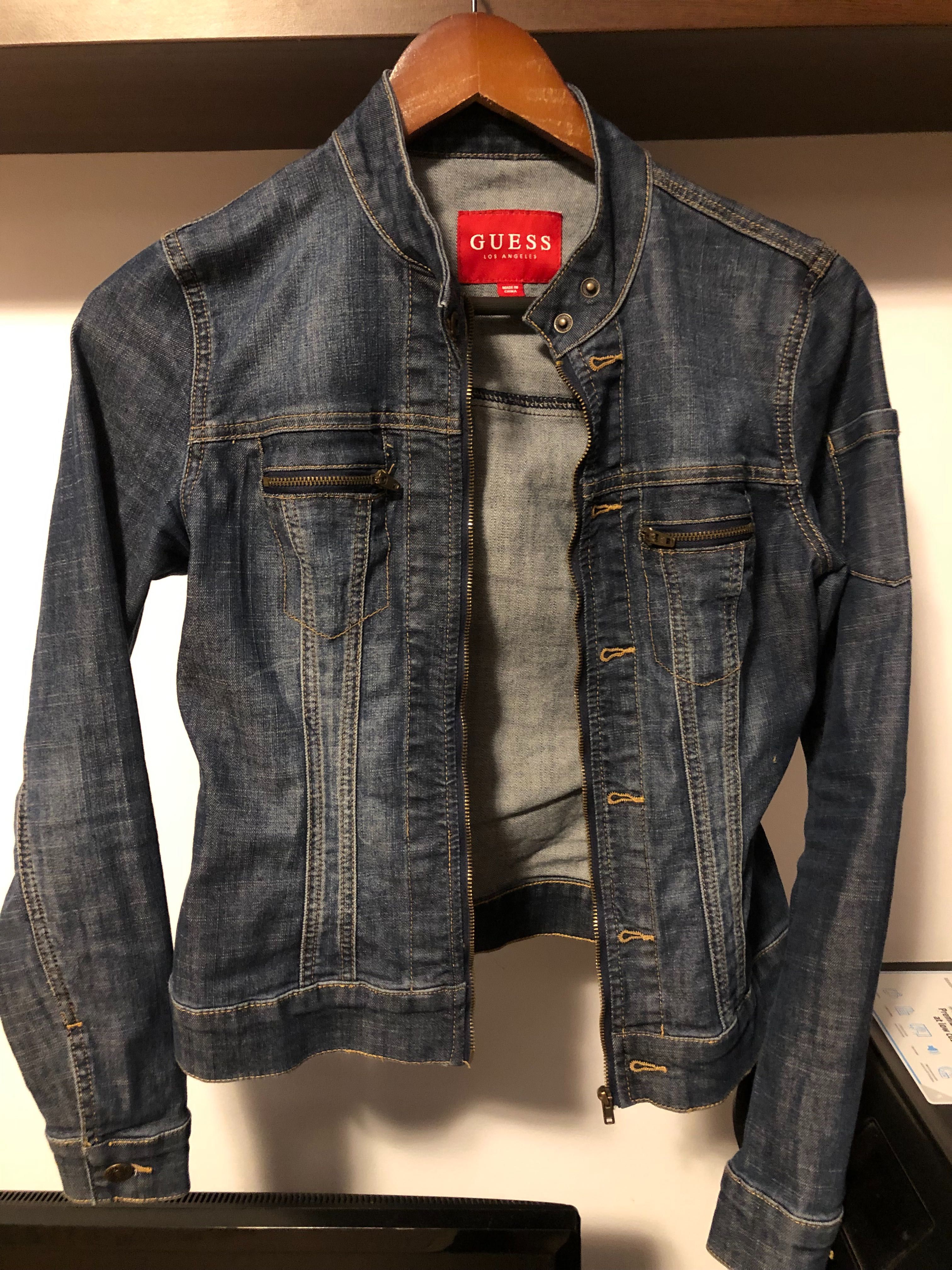 Geaca de blugi Guess
