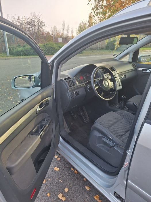 Vând vw touran, 2004,