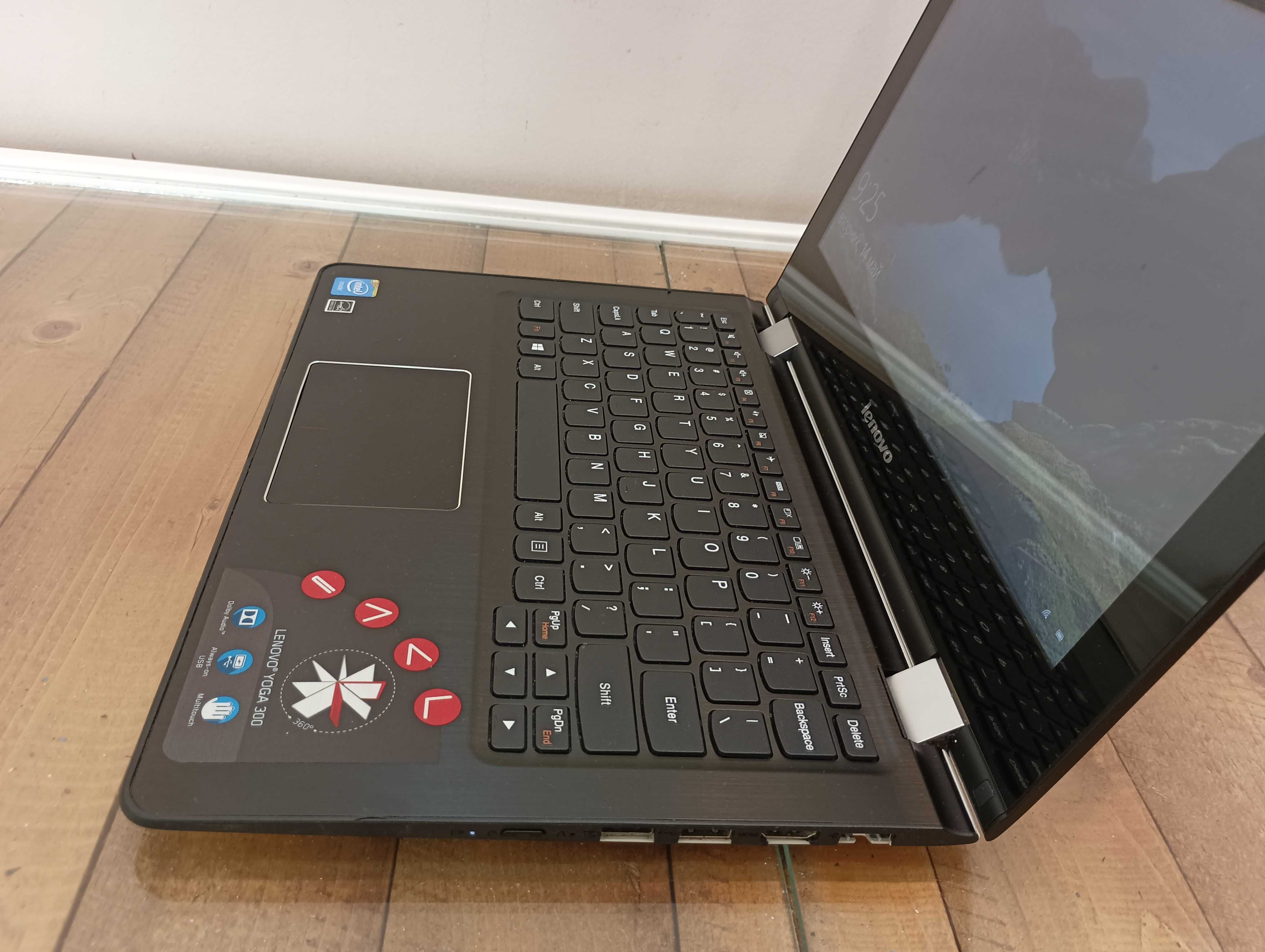Лаптоп таблет Lenovo YOGA 300