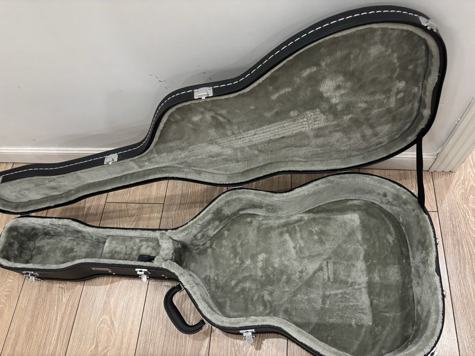 Чемодан кейс чехол для гитары