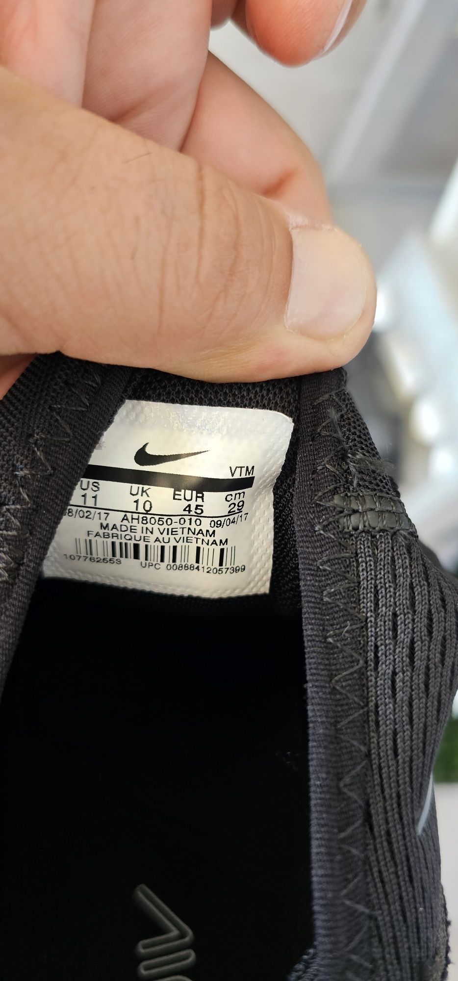 Маратонки NIKE AIR MAX 270 BLACK 45 номер