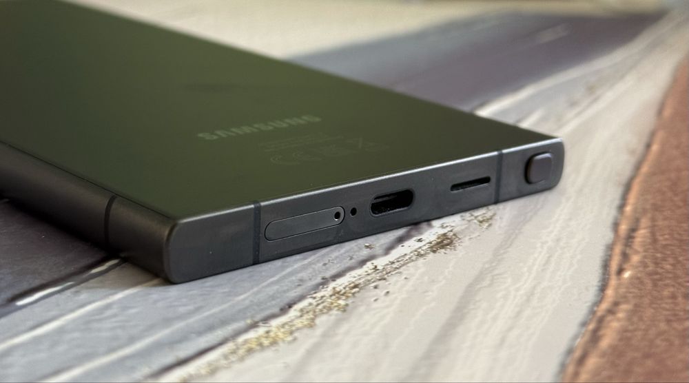 Samsung Galaxy S24U