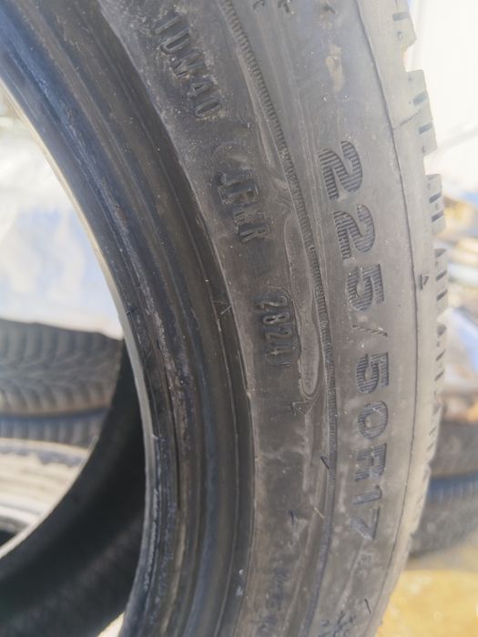 Cauciucuri Dunlop 225/50 R17