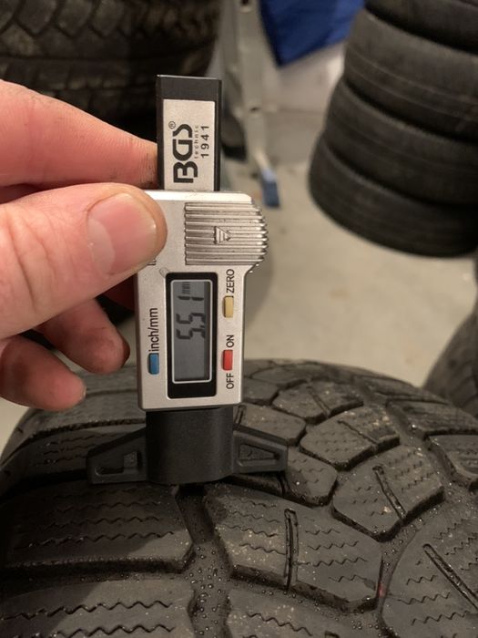 2 anv M+S Goodyear/Firestone 225/55/16 XL