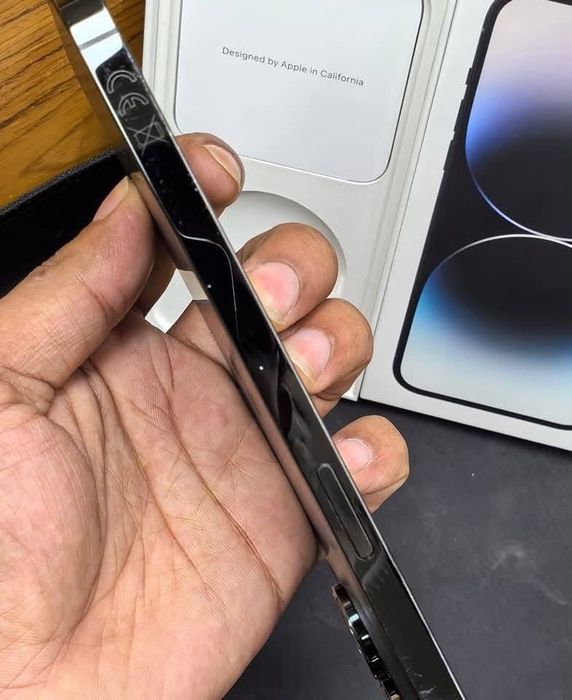 iPhone 14 PRO MAX de 256 GB cu 98% Bateria