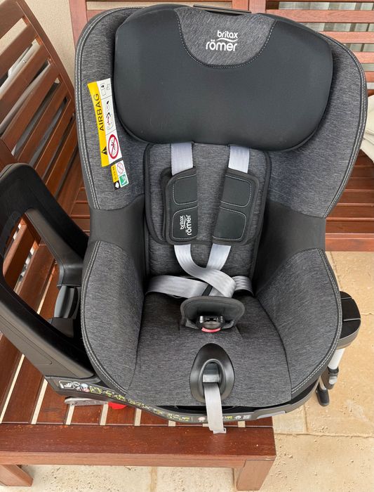 Scaun ISOFIX i-Size Britax Romer DUALFIX M Grafit Marble  rotativ