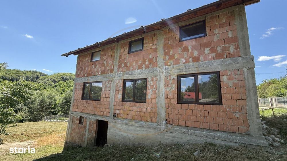 Casa noua in Arges Com. Merisani la 15 min de Pitesti!