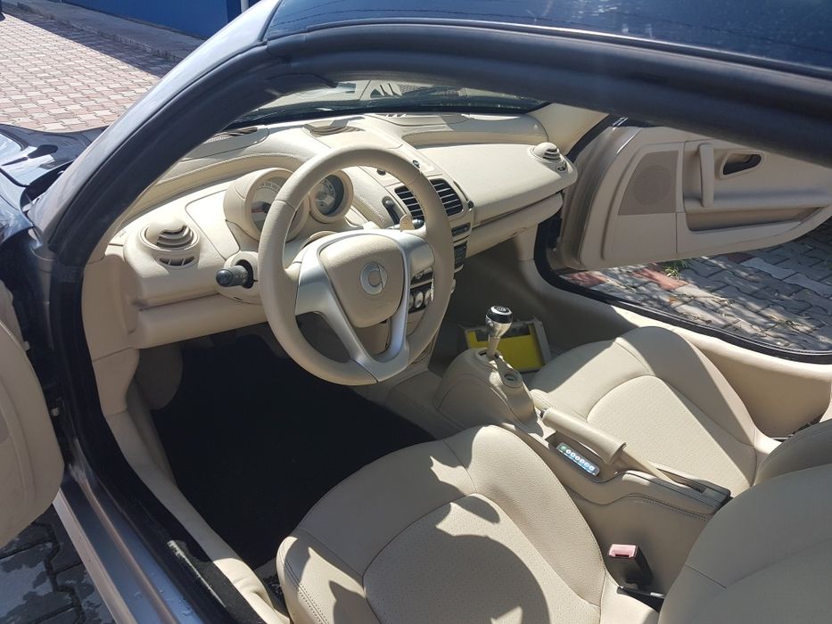 Vând Smart Roadster