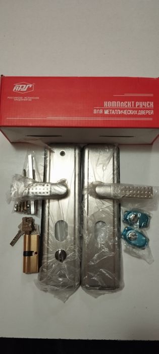 Установка замков и замена сердцевины