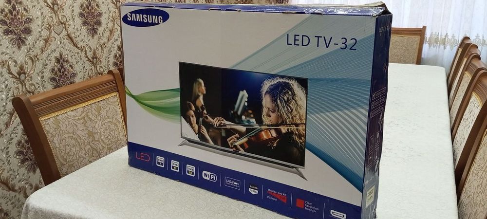 Smart televizor 32 LED TV