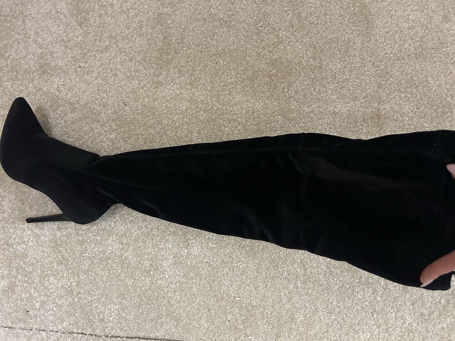 Чизми на ток- велур като нови