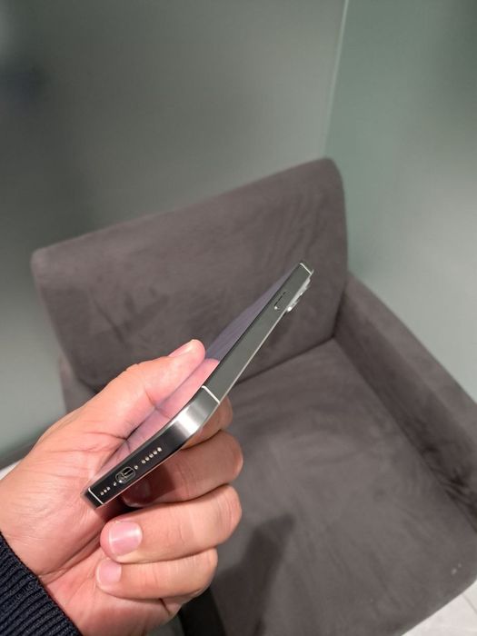 15 Pro 88% 128 Gb tiniq