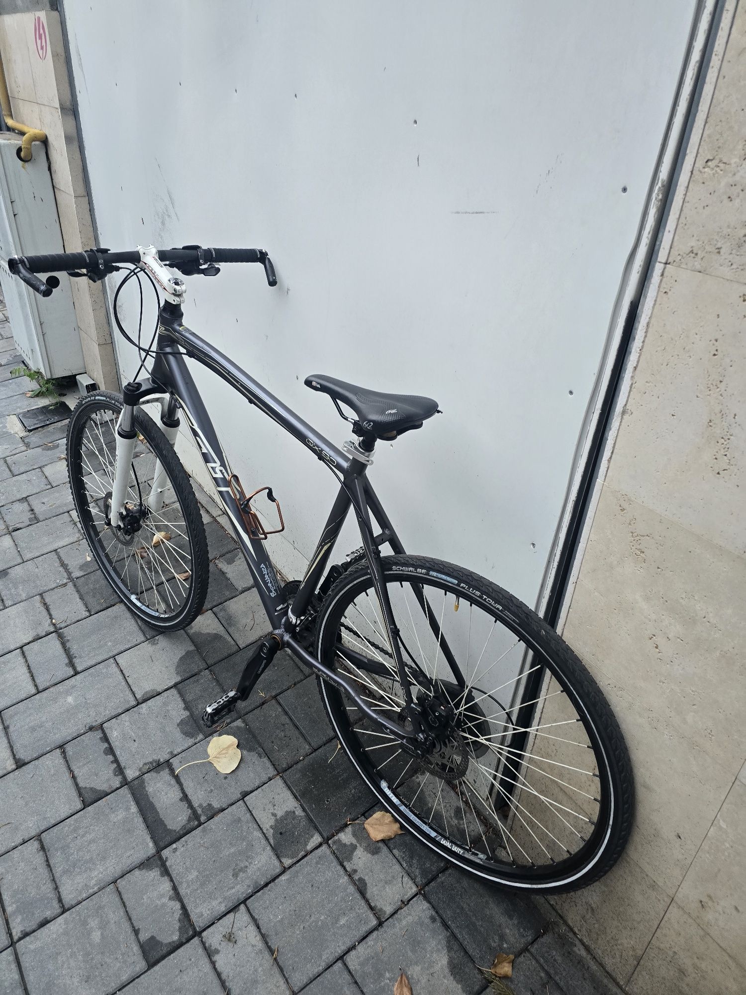 Vând bicicletă Felt QX90