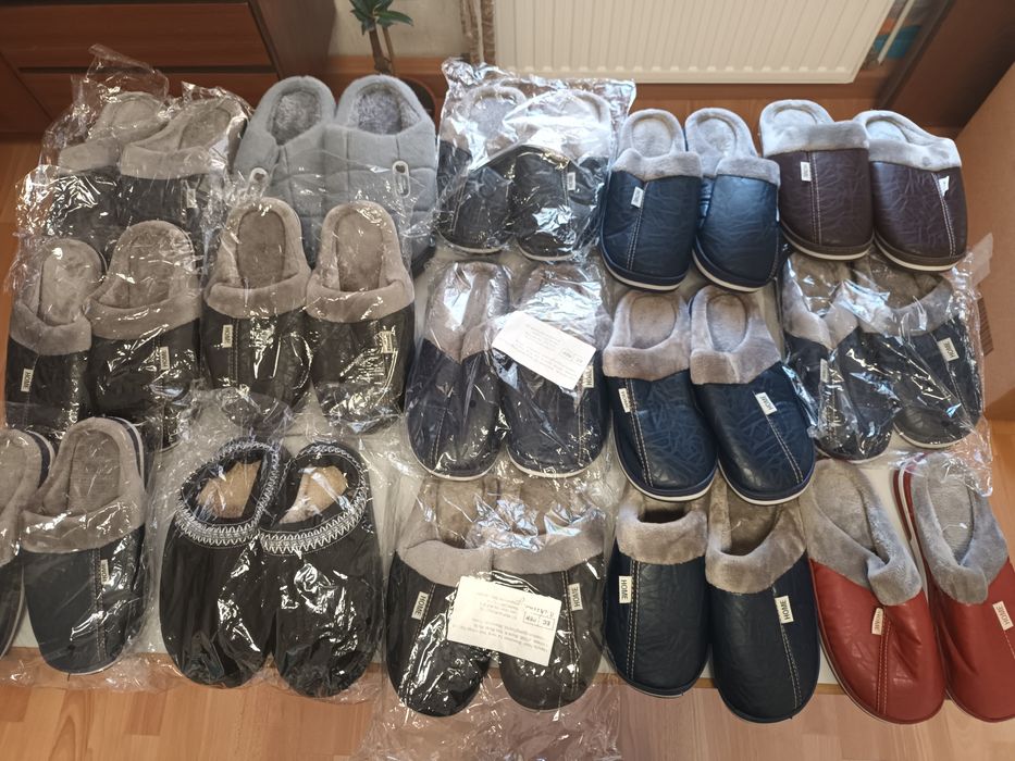 Papuci de casă,  ghete , pantofi , adidasi
