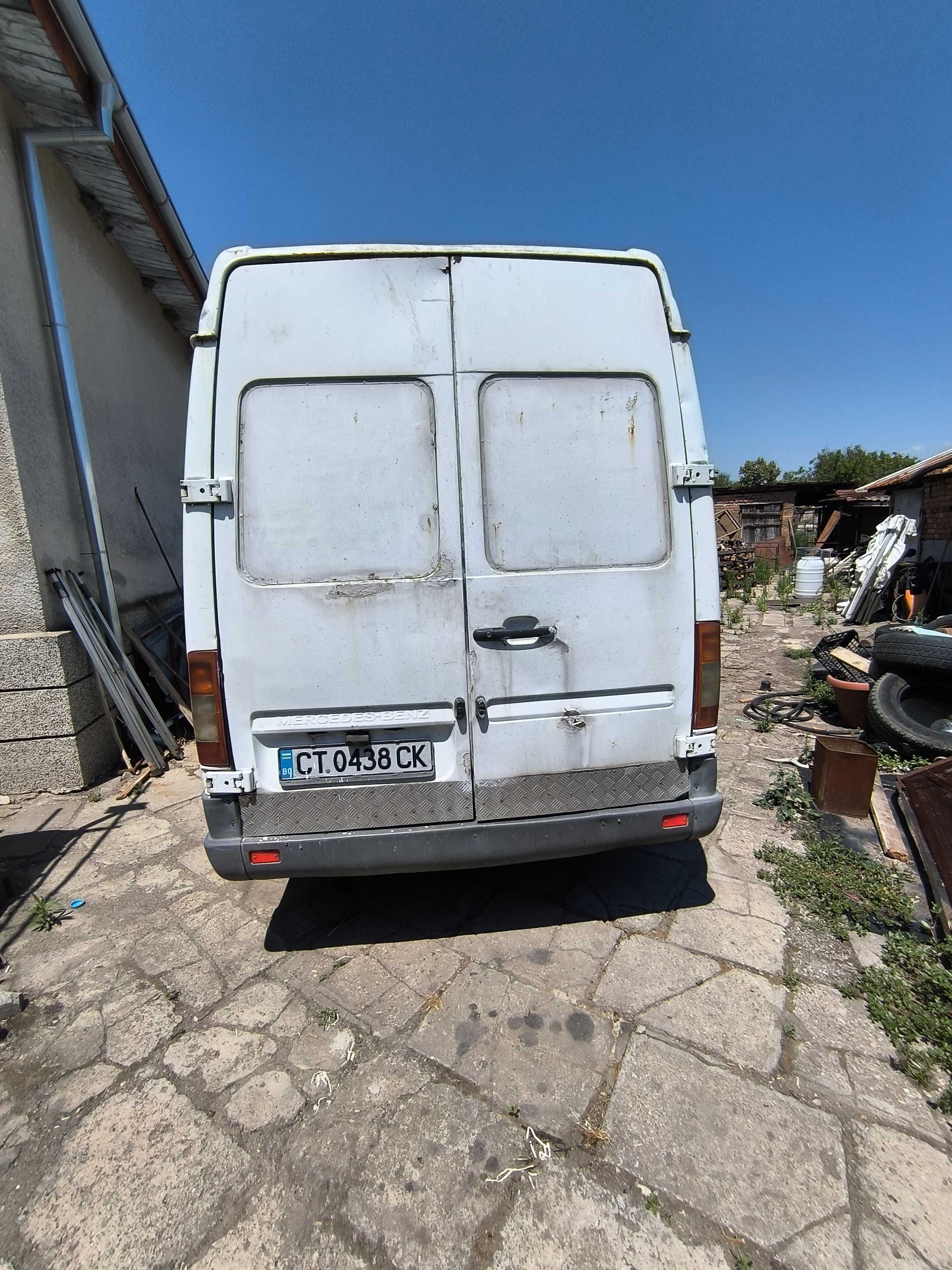 Mercedes sprinter 208 2.3D