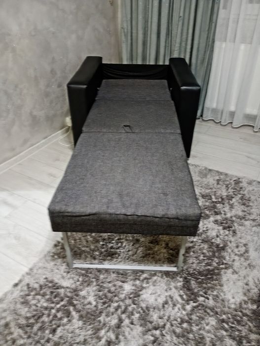 Canapele și fotolii