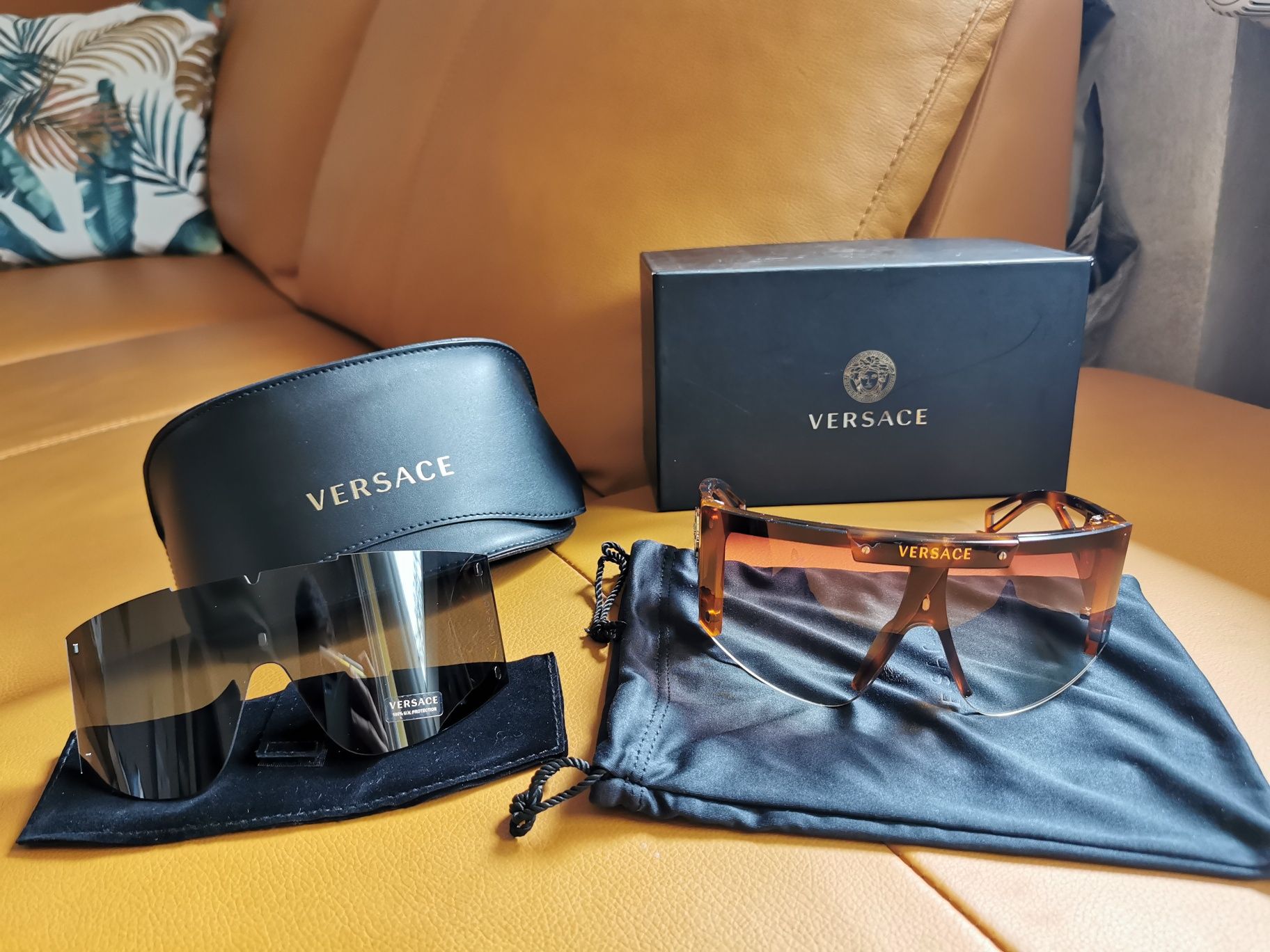 Слънчеви очила VERSACE Medusa Shield VE4393