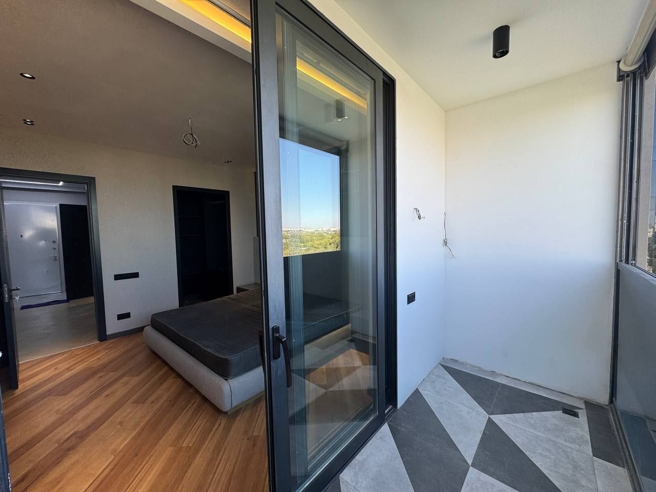 Продается 2х ком квартира, ЖК Anhor Residence, ор-р:рынок Малика, 80м²