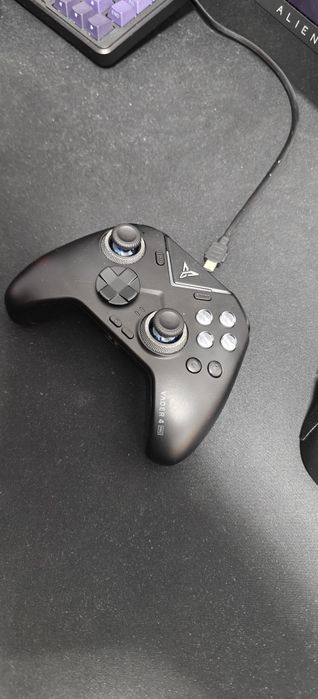 Продам flydiji vader 4 pro