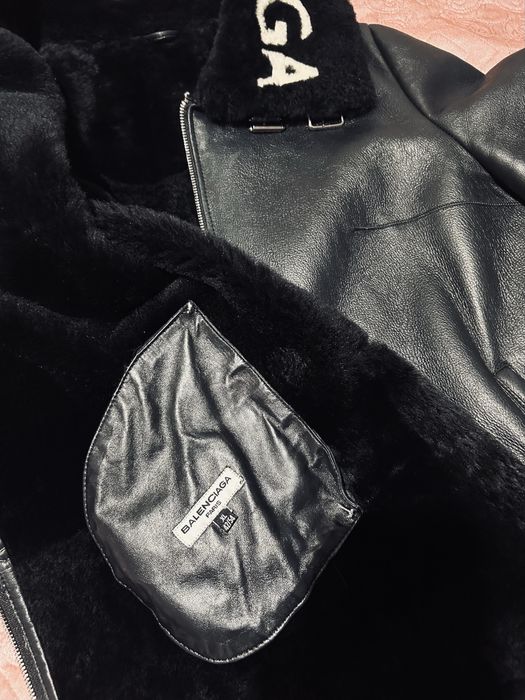 Продается Дублёнка Balenciaga
