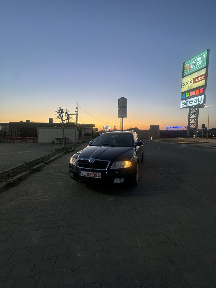 SKODA OCTAVIA 2.0 TDI incalzire in scaune/faruri automatesenzori parca