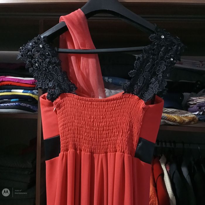 De vânzare rochie nuntă