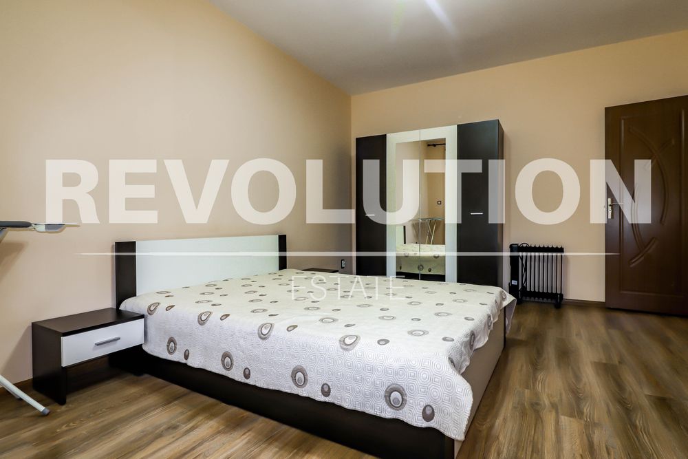 Дава се под наем Тристаен апартамент в Варна, Червен площад - 90 кв.м за 750 € - Снимка #6