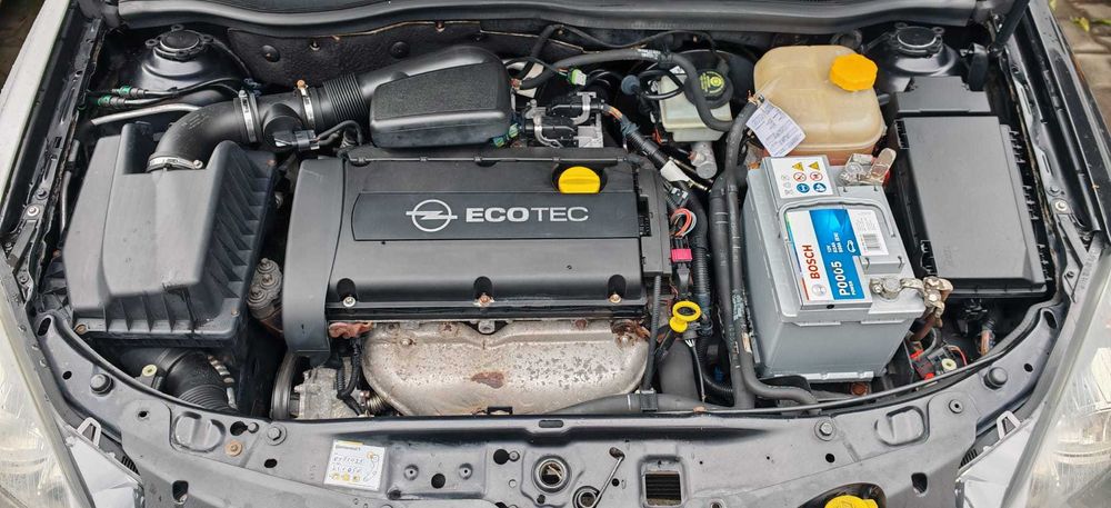 Vand Opel Astra H 1.6 benzina