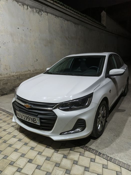 Chevrolet Onix 2024