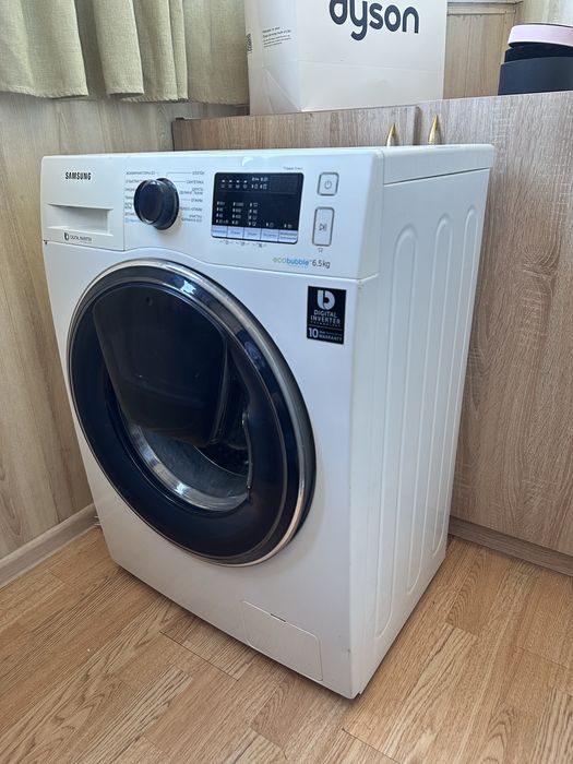 Продается стиральная машина Samsung WW65K42E0