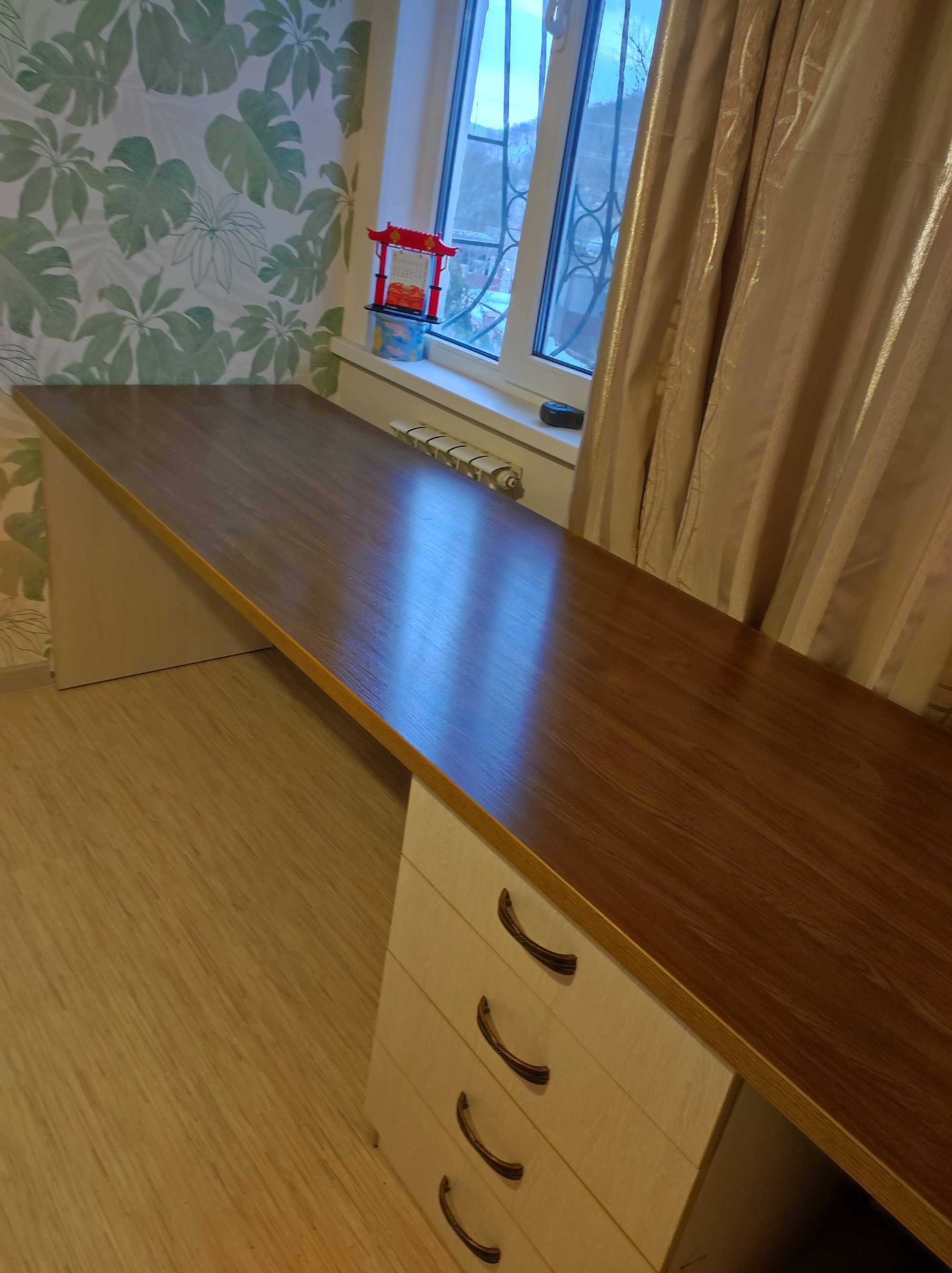 Столешница, отличного качества