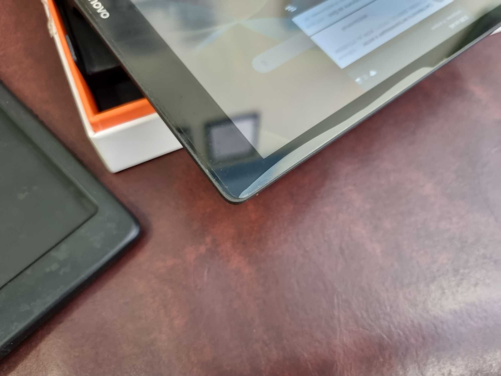 Таблет Lenovo Tab Yoga 3 / YOGA TAB 3 8''