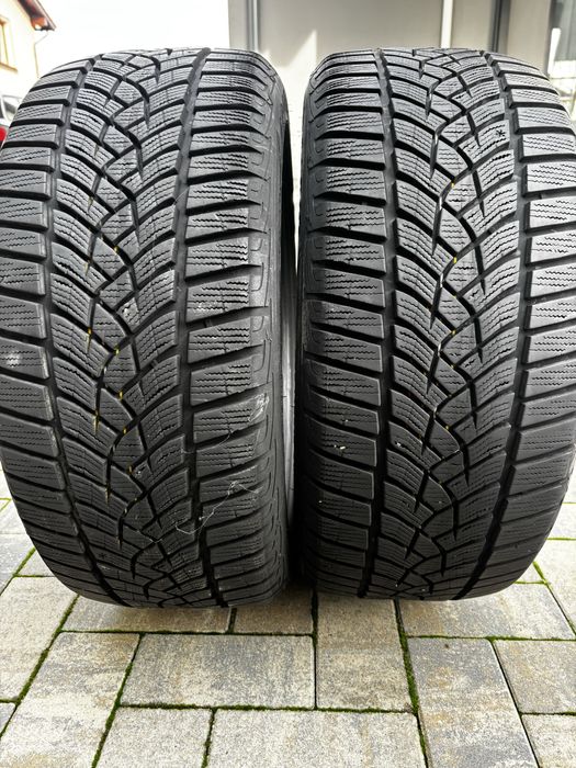 Anvelope 225 45 17 iarna Good Year