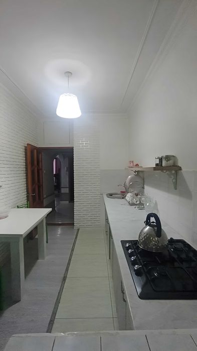 Чилонзор 20а 3/8/9    8 этаж 3хона