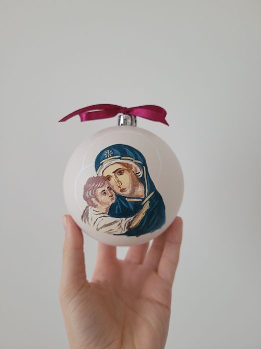 Glob pictat manual cu icoana