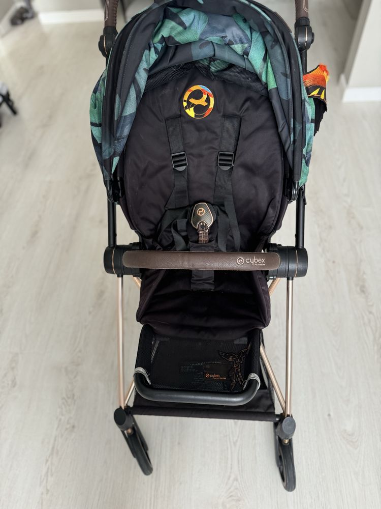 CYBEX MIOS лимитированная Black of paradise
