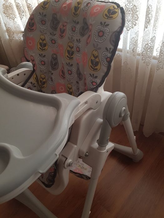 Детски стол за хранене
