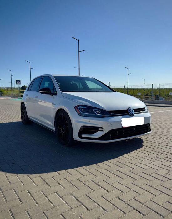 Volkswagen Golf R 2019