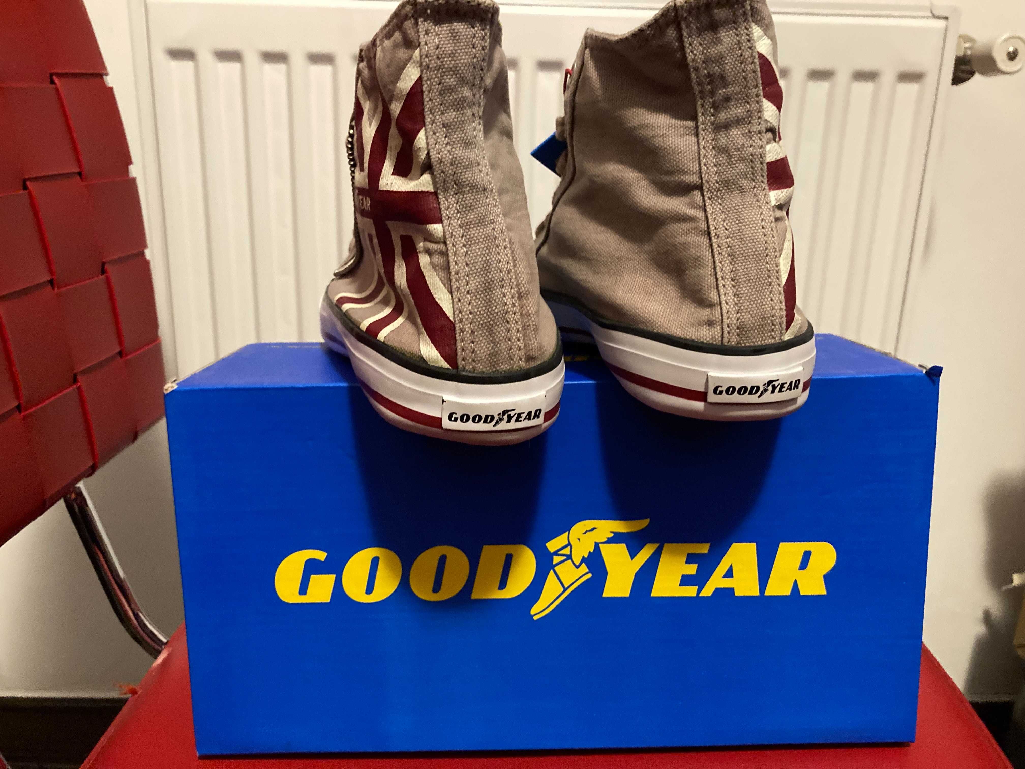 Tenisi GoodYear marime 37, maro nisip cu fermoare de decor