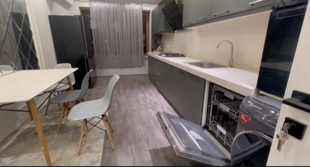 Продается 4 ком квартира в Габусе ул.Бобура