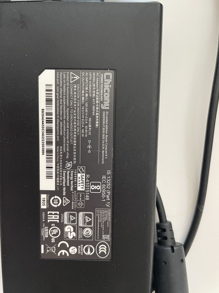 Laptop MSI GS63 Stealth 8RE