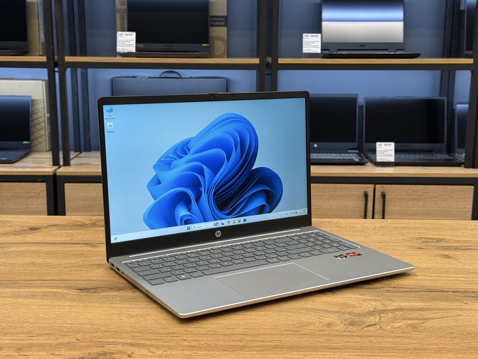 HP Laptop 15 | AMD Ryzen 5 7520U | 8gb | 512gb | Ноутбук