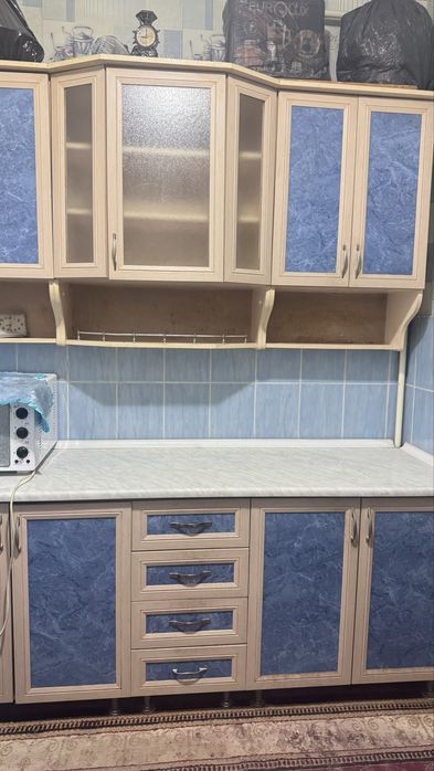 Кухонный гарнитур