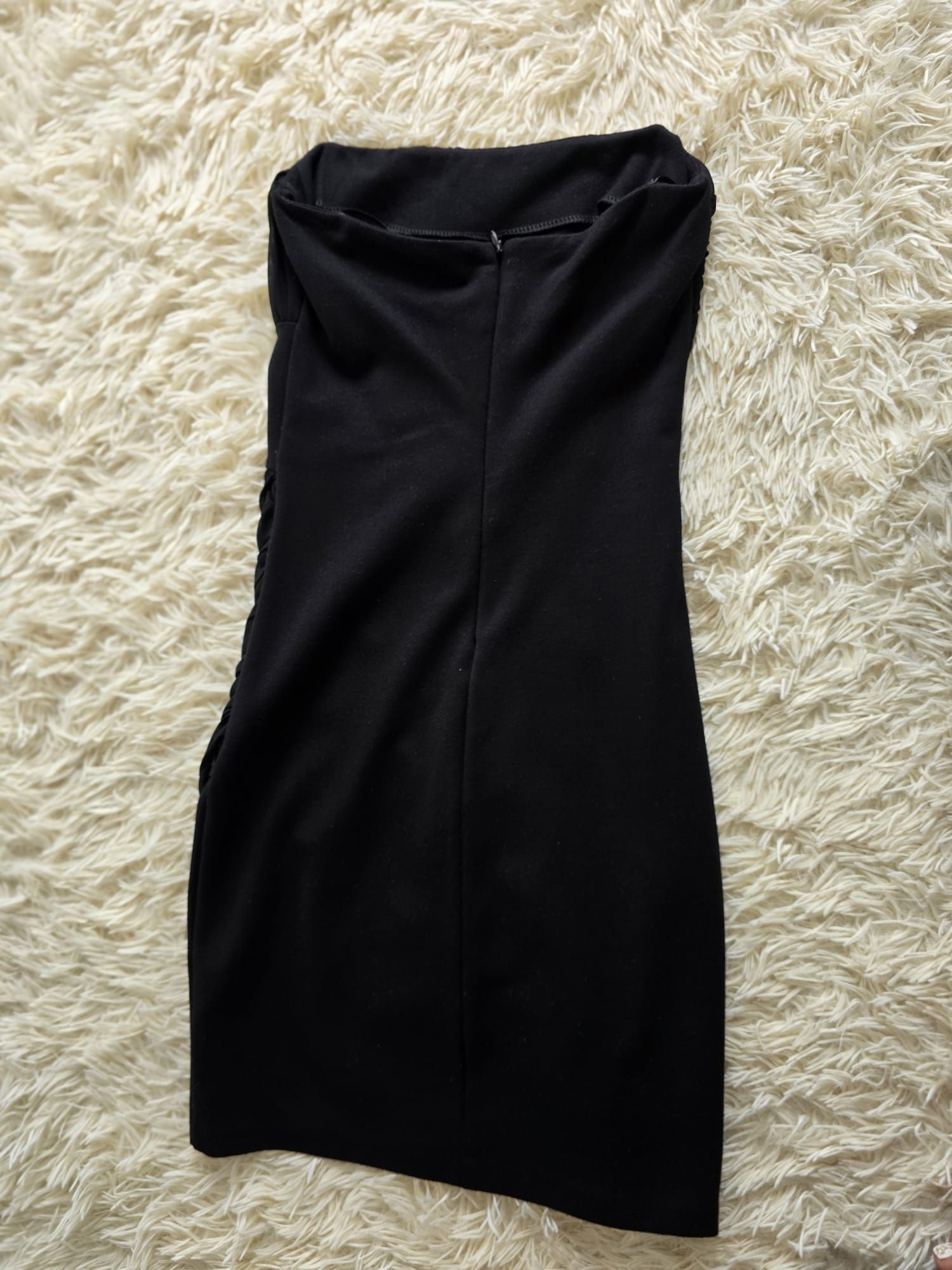 Къса черна рокля ZARA