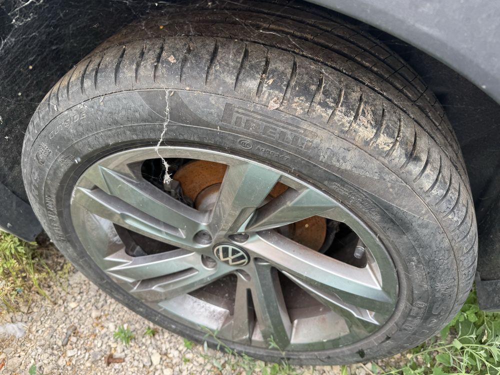 VW Tiguan 2022г джанти сгуми 255/45/19