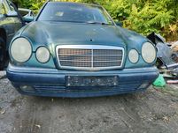 Mercedes E290 на части