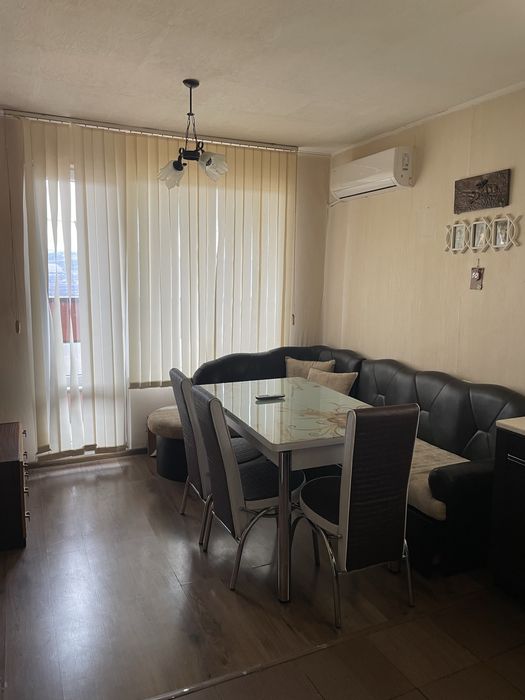 Дава се под наем Двустаен апартамент в Радомир - 64 кв.м за 306 € - Снимка #4