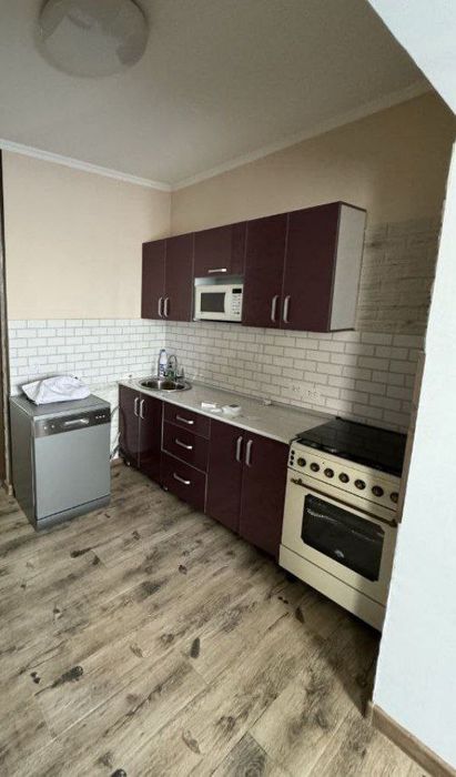 Qora qamish 2/4 1 xonali uy ijaraga beriladi